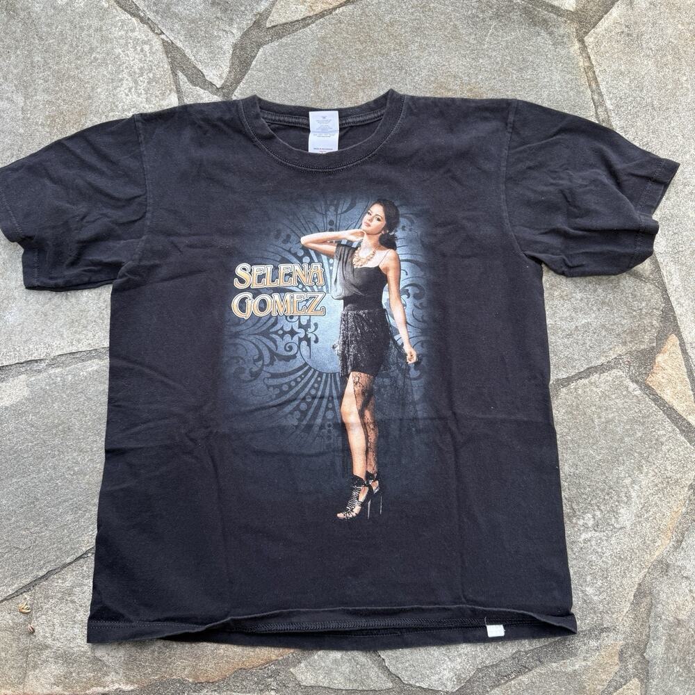 Selena Gomez Shirt Youth Large Black Music Tour 2011 Year Without Rain